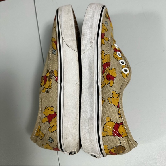 Vans Disney Winnie the pooh sneakers size 5 - Picture 6 of 9